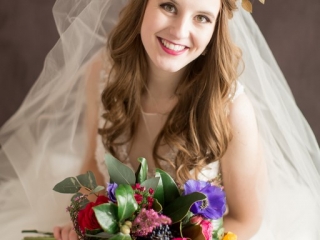 David Austin Roses, Trachelium, Anemones, Magnolia Leaves. Wedding bouquet. Bridal bouquet.